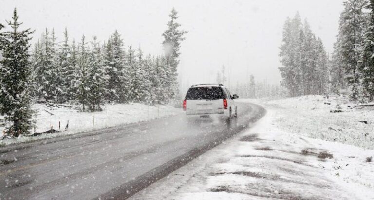 Conducir en Rovaniemi en invierno