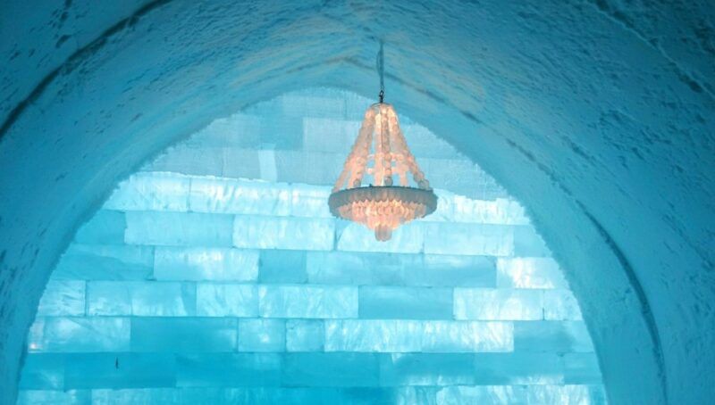Habitación del hotel de hielo en Snowman World