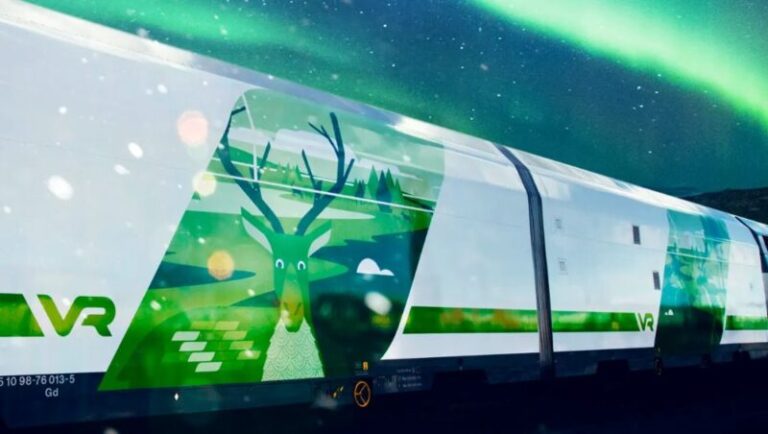 El tren Santa Claus exprés de Helsinki a Rovaniemi