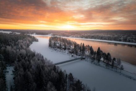 ¿Qué hotel aislado y solo para adultos recomiendo en Rovaniemi?